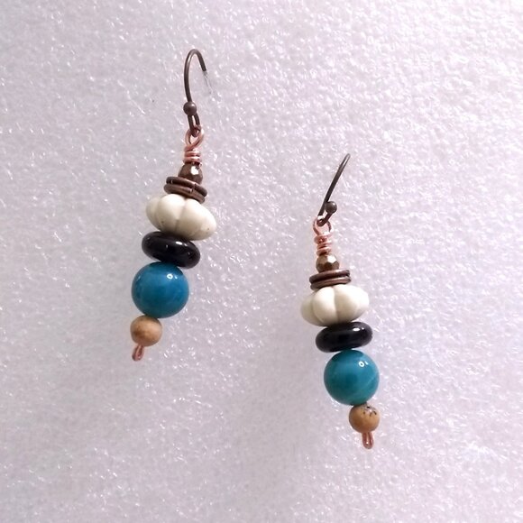 Perfect Fall & Winter Colors - Beaded Dangle Earrings - Casual Boho City Chic - Picture 4 of 5